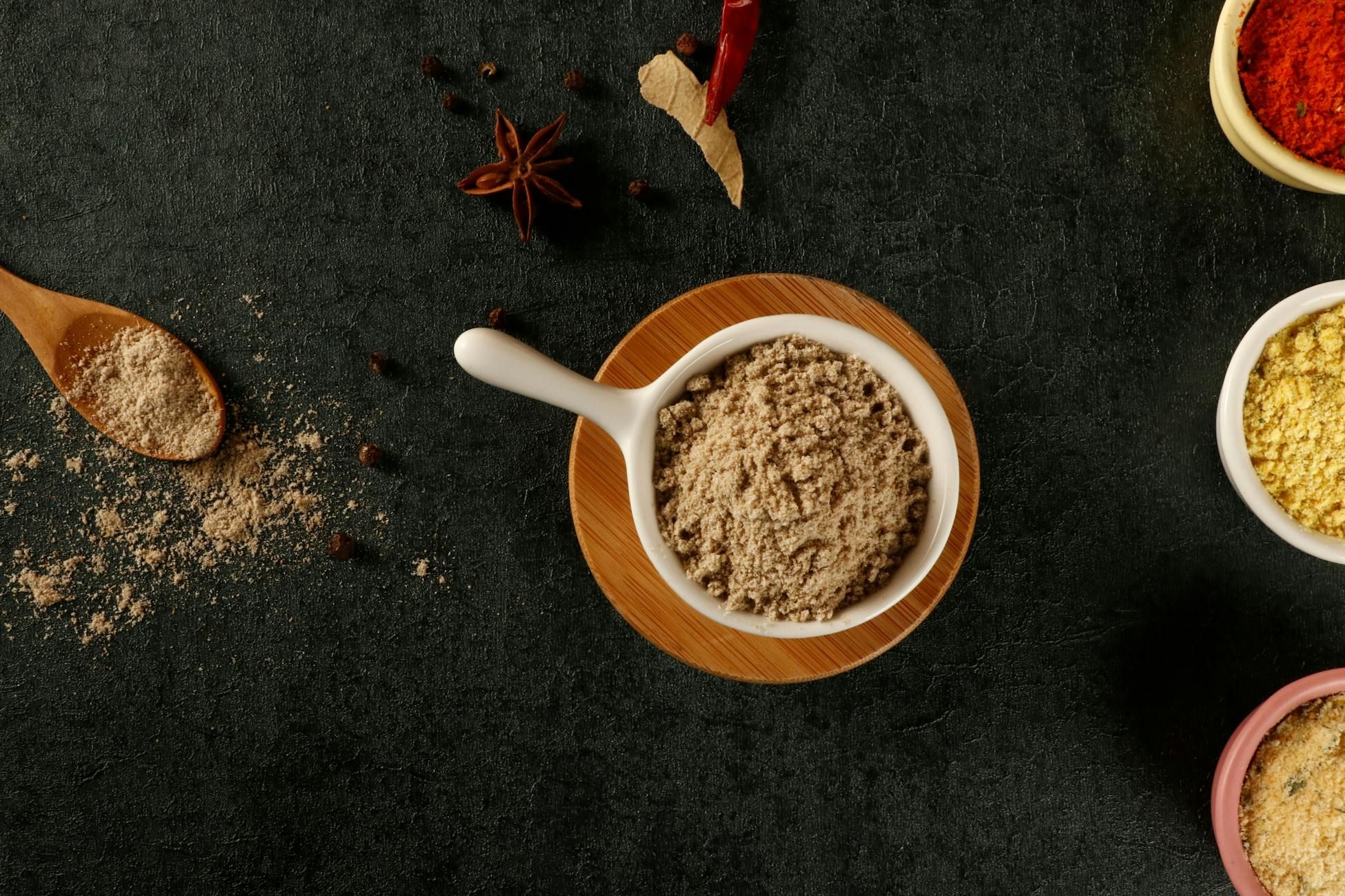 natürliche Gewürze, Gewürzmischungen, Gourmet-Gewürze, Bio-Gewürze, Kochgewürze, exotische Gewürze, Gewürzmischung zum Kochen, hochwertige Kräuter und Gewürze, geschmackvolle Gewürzmischungen, gesunde natürliche Gewürze