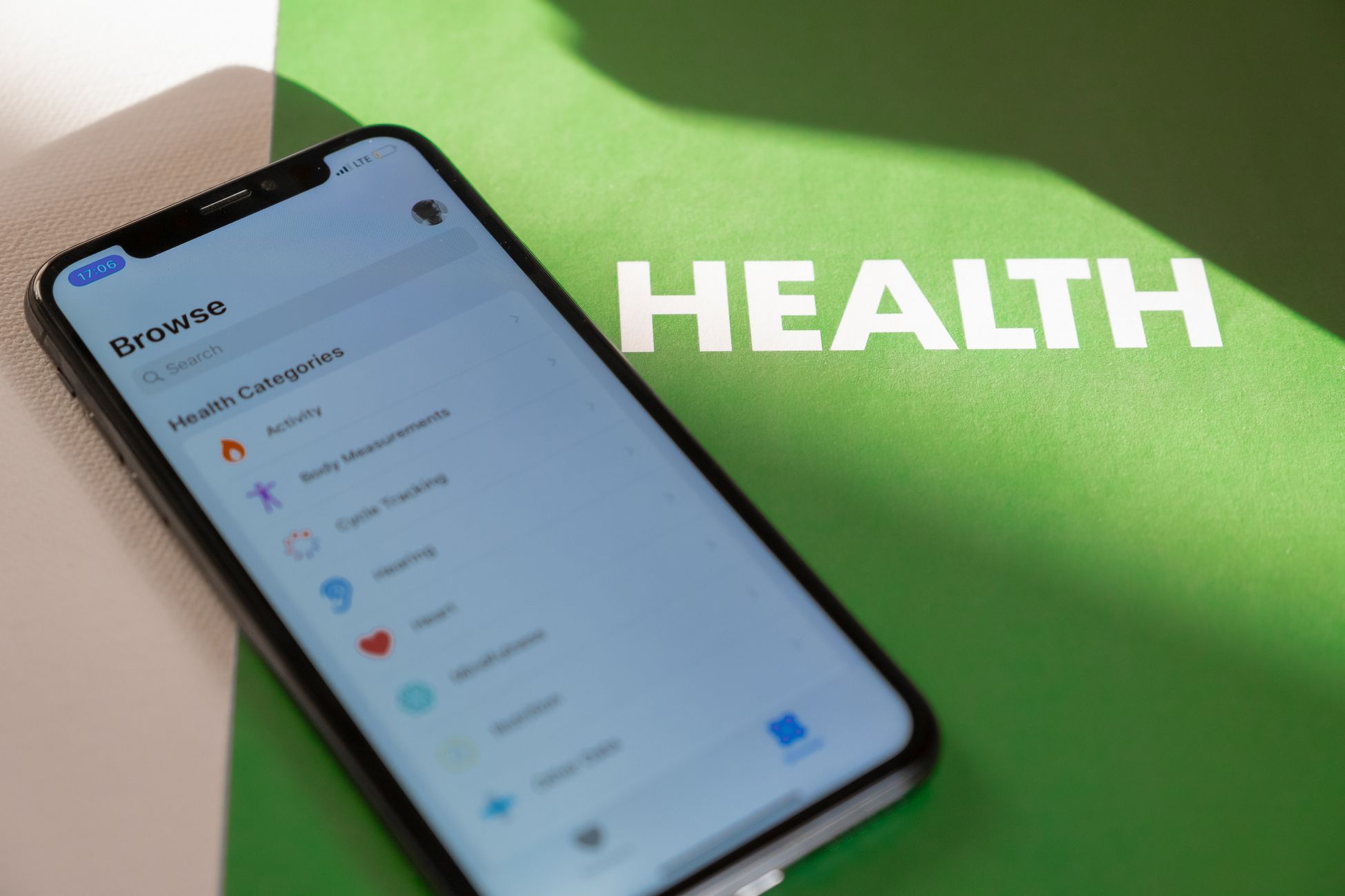 Hume Health, intelligente Gesundheitsgeräte, Gesundheitsüberwachung, Körperzusammensetzungsanalyse, tragbare Gesundheitstechnologie, digitales Wohlbefinden, Gesundheitsüberwachung, Fitness-Einblicke, intelligente Waage, persönliche Gesundheitsdaten