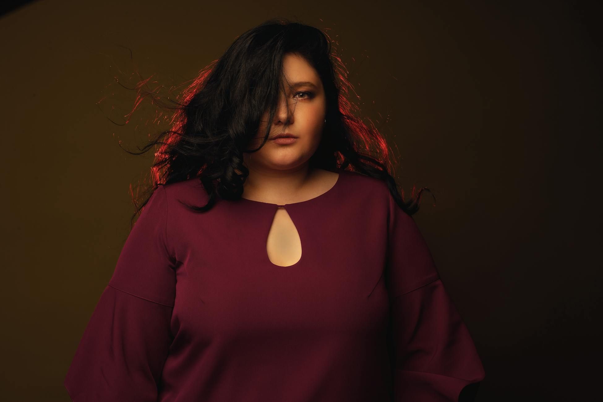 moda taglie forti, abbigliamento chic taglie forti, moda curve femminili, outfit trendy taglie forti, stile delle donne sicure di sé, abiti eleganti taglie forti, abbigliamento curvy online, look moderni di taglie forti, moda lusinghiera per curve, outfit chic per donne di taglie forti